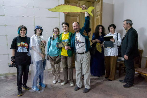 400